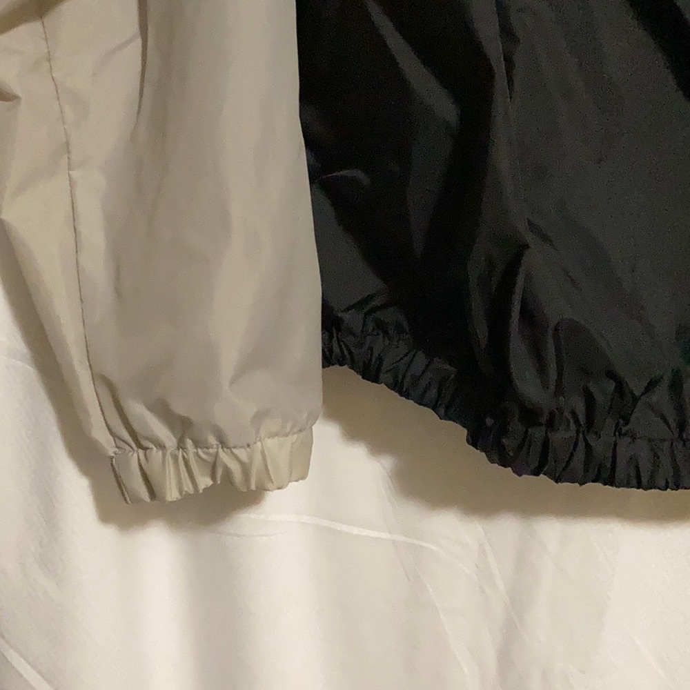Puma - Men’s Wind Breaker Coat - Picture 4 of 5